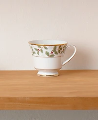 Holly Berry 8 oz Cup, Set of 4