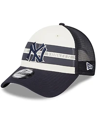 Men's New Era White, Navy New York Yankees Team Stripe Trucker 9Forty Snapback Hat