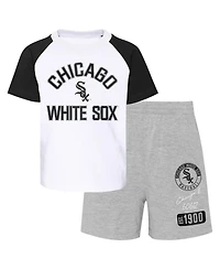 Infant Boys and Girls White, Heather Gray Chicago White Sox Ground Out Baller Raglan T-shirt Shorts Set