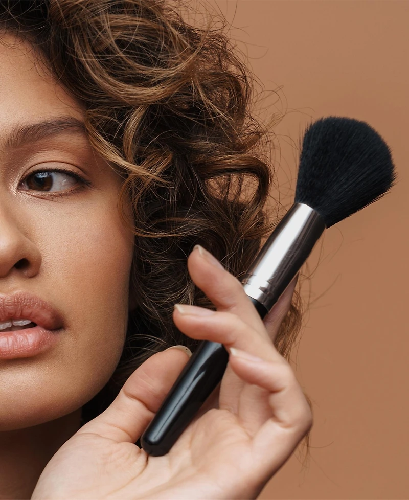 Velvet Brush