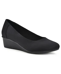 Cliffs by White Mountain Women's Boldness Ballet Wedge Style Shoe