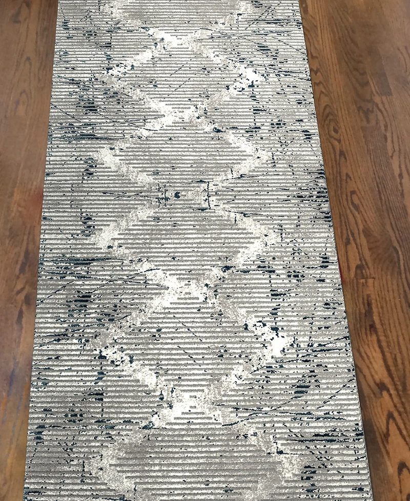 Closeout! Km Home Davide 2'2" x 7'7" Runner Area Rug