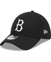 Men's New Era Black Brooklyn Dodgers Logo 39THIRTY Flex Hat
