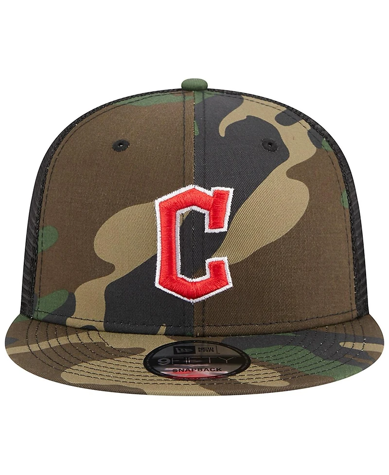 Men's New Era Camo Cleveland Guardians Woodland Camo Trucker 9FIFTY Snapback Hat