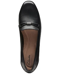 Clarks Women's Juliet Shine Slip-On Loafers