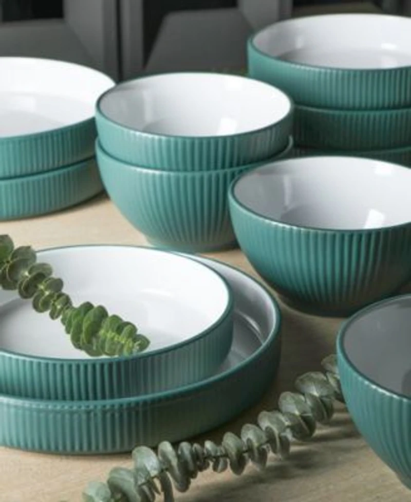 Christian Siriano Dinnerware Collection