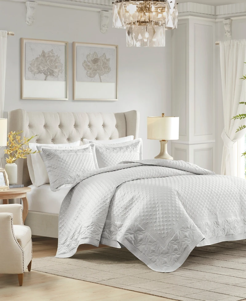 Lastact! Croscill Versailles 3-Pc. Quilt Set, Queen