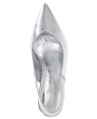 BCBGeneration Women's Kayla Kitten Heel Pump