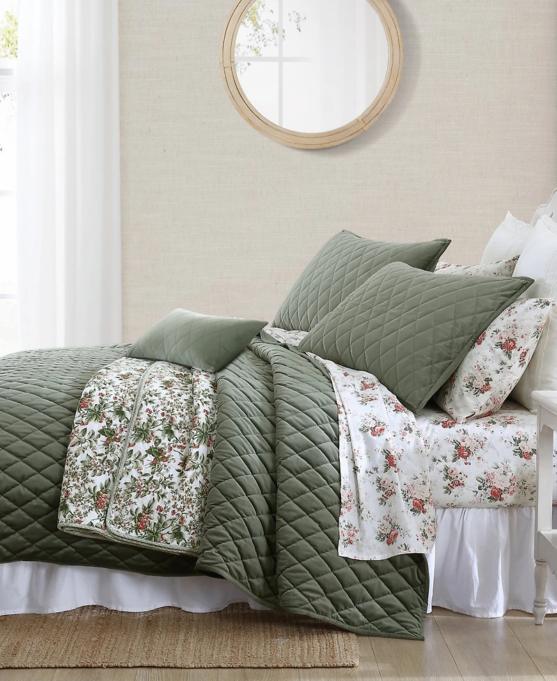 Laura Ashley Solid Diamond Stitch Velvet 3-Piece Quilt Set, Twin
