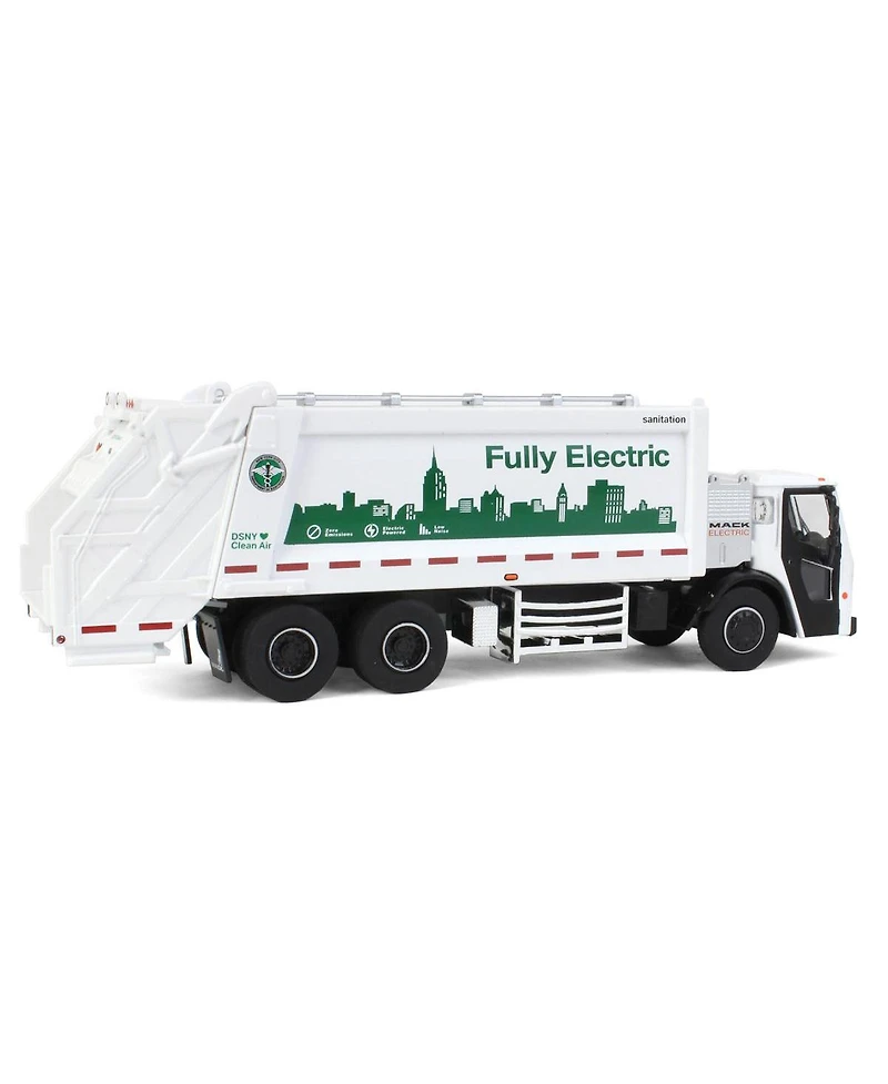 Green light Collectibles 1/64 Mack Lr Electric Rear Loader Refuse Truck, Dsny, Sd Trucks Series