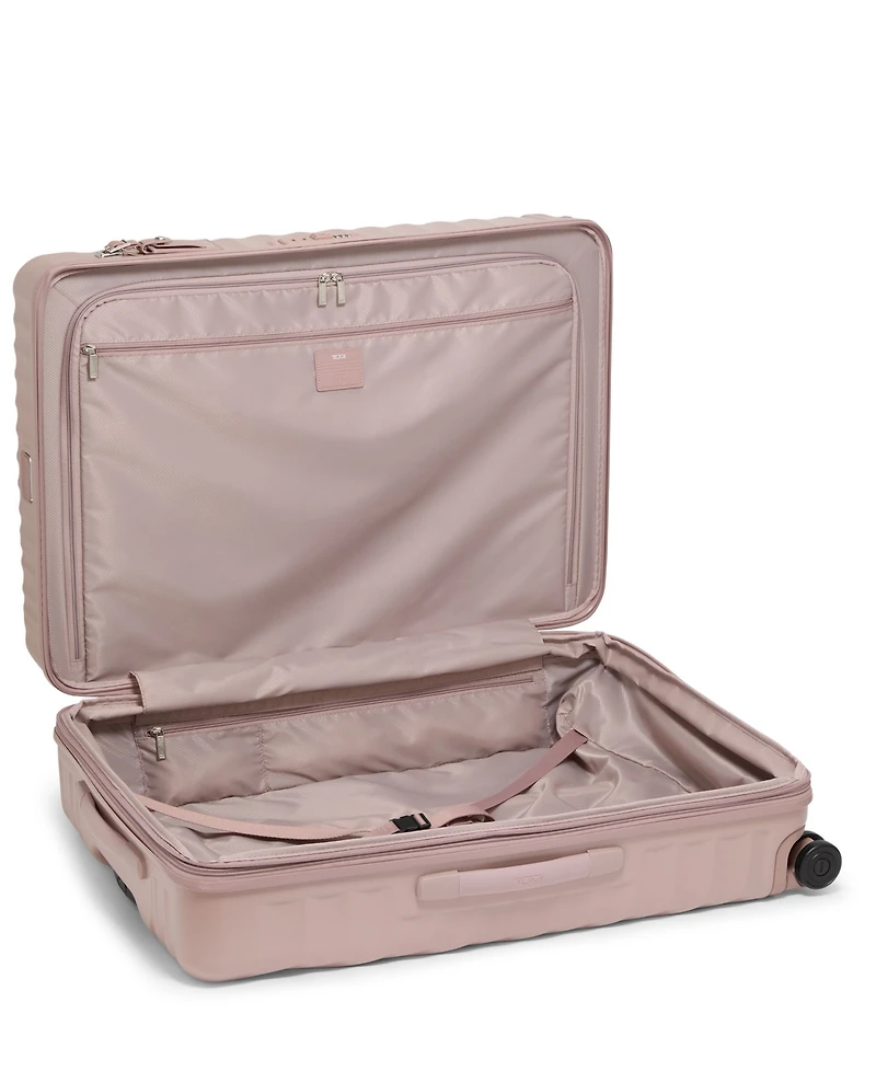 19 Degree Extended Trip Expandable 4 Wheeled Packing Case