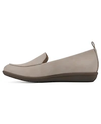 Cliffs by White Mountain Women's Twiggy Moc Loafer