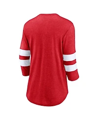 Women's Fanatics Heathered Red, White Distressed Chicago Blackhawks Full Shield 3/4-Sleeve Tri-Blend Raglan Scoop Neck T-shirt
