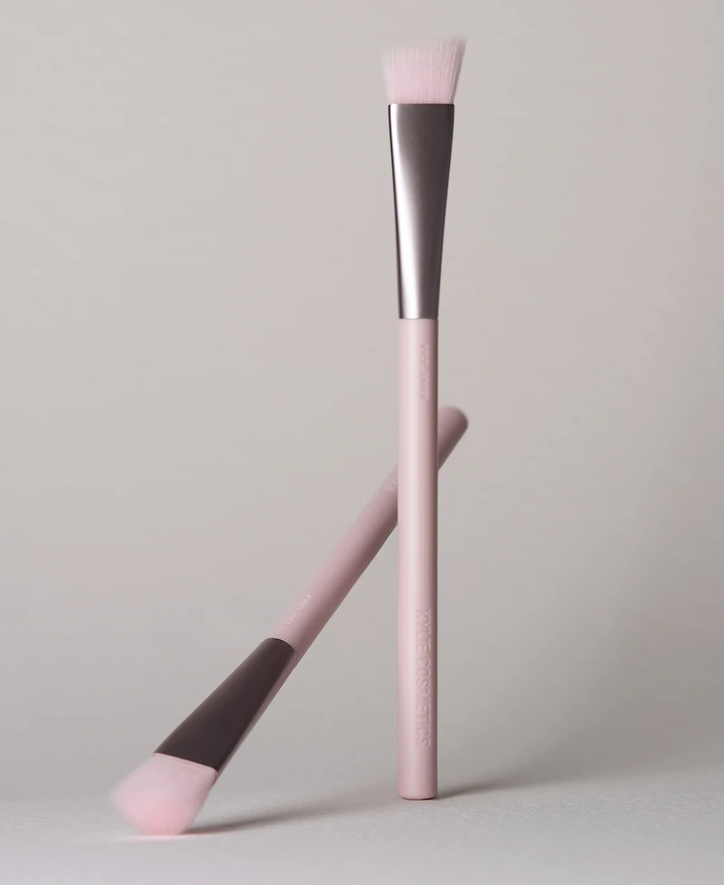 Kylie Cosmetics Concealer Brush