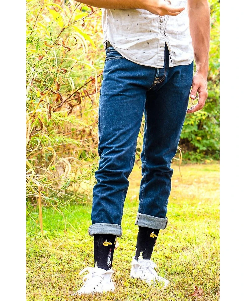 MeMoi Men's Wine and Cheese Novelty Crew Socks