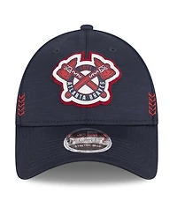 Men's New Era Navy Atlanta Braves 2024 Clubhouse 9FORTY Adjustable Hat