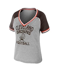 Women's Wear by Erin Andrews Heather Gray Distressed Cleveland Browns Cropped Raglan Throwback V-Neck T-shirt
