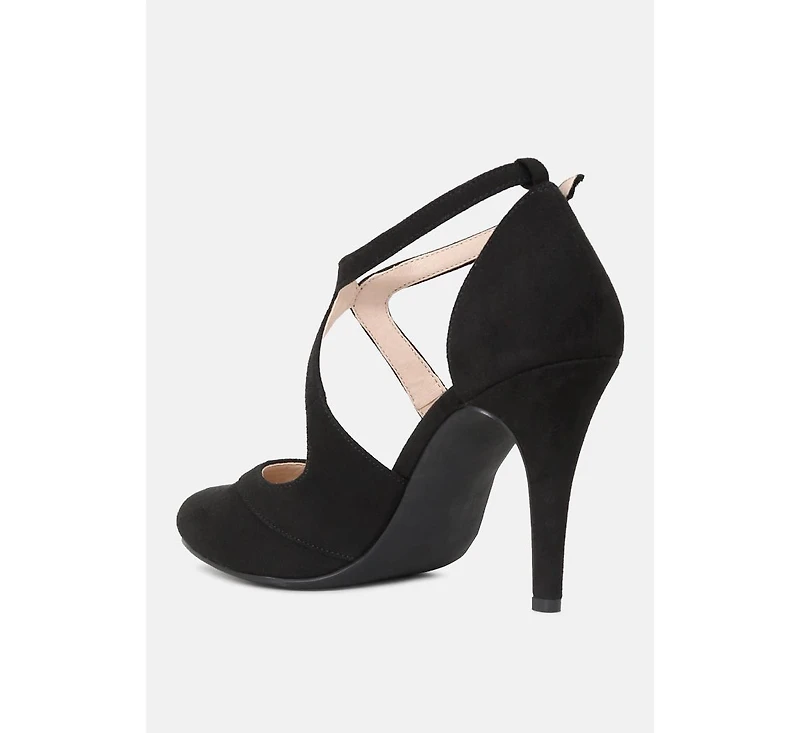 close toe cross strap heel sandals