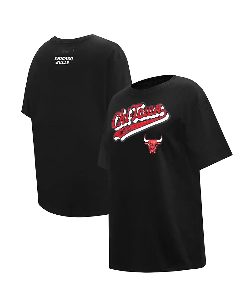 Women's Pro Standard Black Chicago Bulls Script Boyfriend T-shirt