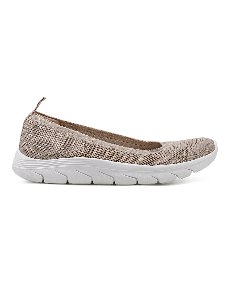 Easy Spirit Women's Verla Lightweight Slip-On Flats
