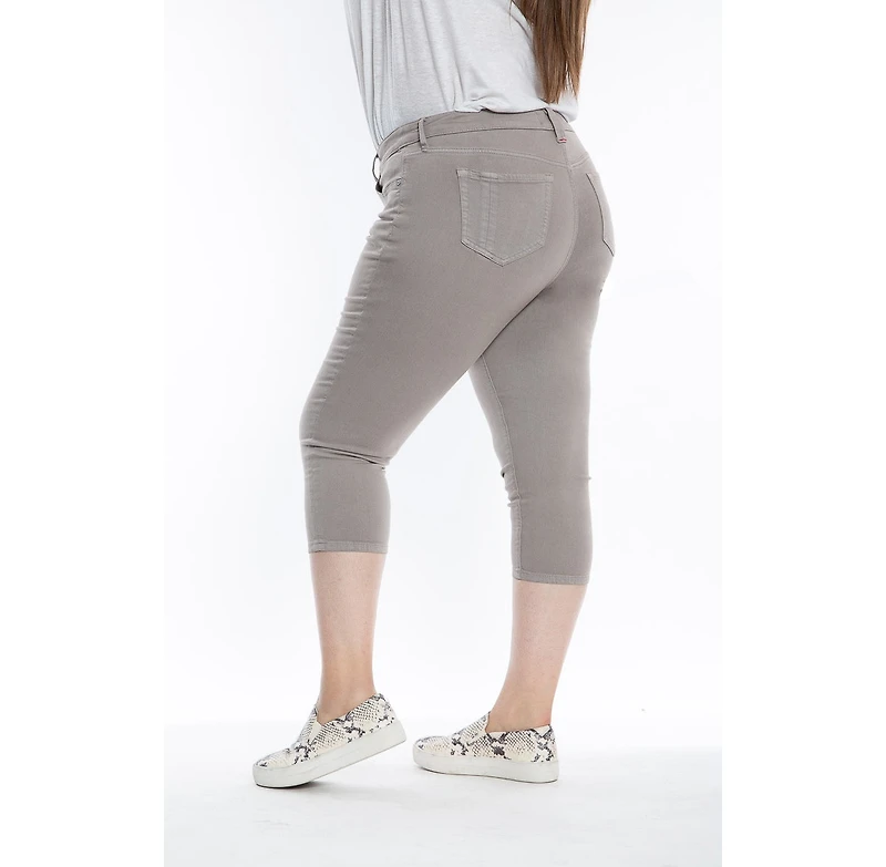 Slink Jeans Plus Mid Rise Crop