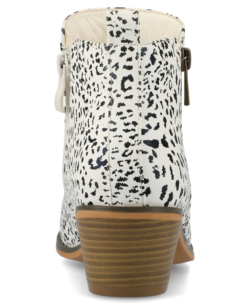 Journee Collection Women's Rebel Zipper Stacked Heel Booties