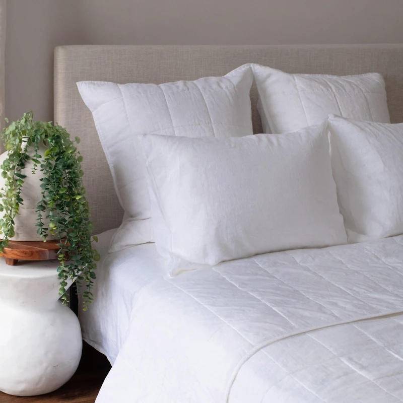 French Linen Box Stitch Quilt - King/Cal King