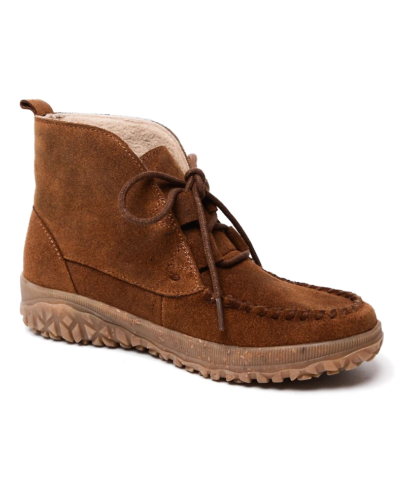 Minnetonka Women's Tealey Lace-up Suede Ankle Boots