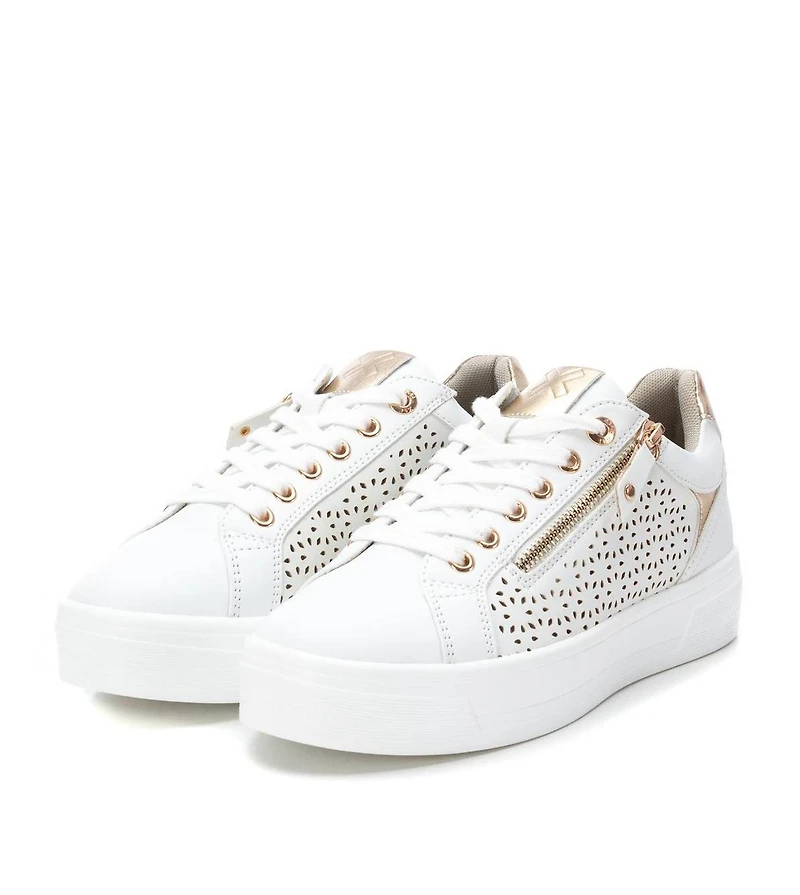 Women's Lace-Up Sneakers By Xti