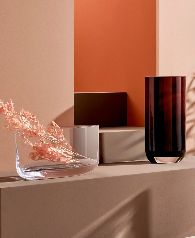 Nude Glass Blade Vase