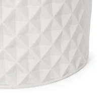 Cohesive Outdoor Decor Tie with Effortless Assembly