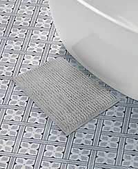 Laura Ashley Butter Chenille Bath Mat, 17" x 24"