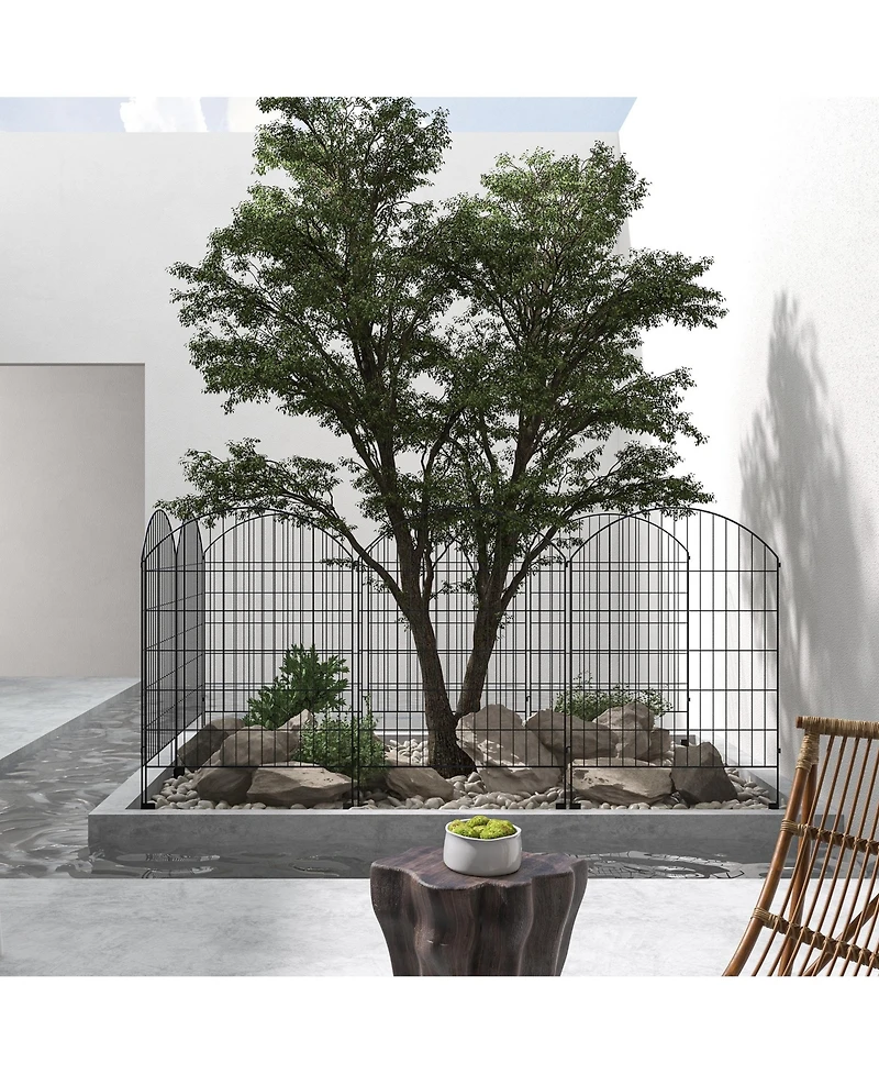 4-Panel Decorative Garden Fence with Interlocking Design