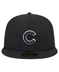 New Era Men's Black Chicago Cubs Logo 59FIFTY Fitted Hat