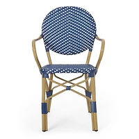 Streamdale Furniture French-Inspired Outdoor Space