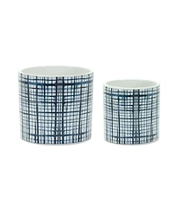 Slickblue Set of 2 Criss Cross Pattern Planters for Modern Indoor and Outdoor Decor
