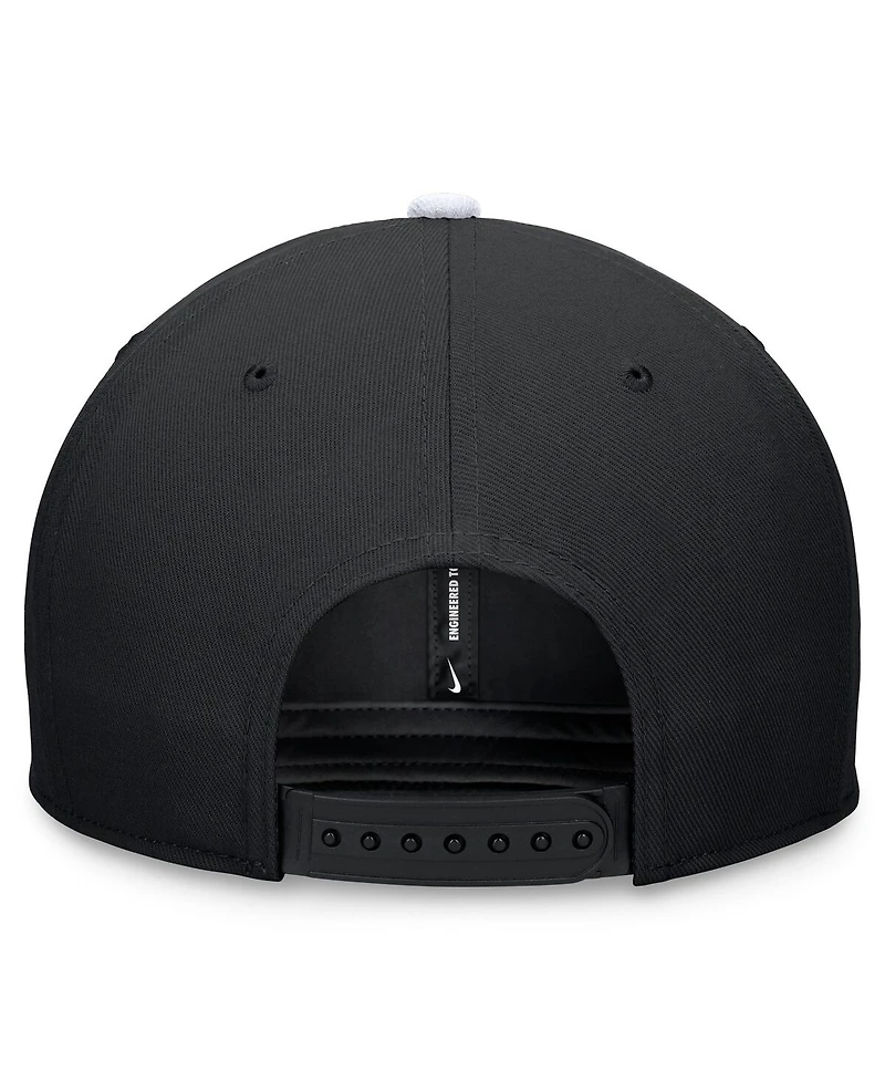 Nike Men's Black/White Chicago White Sox Evergreen Two-Tone Snapback Hat