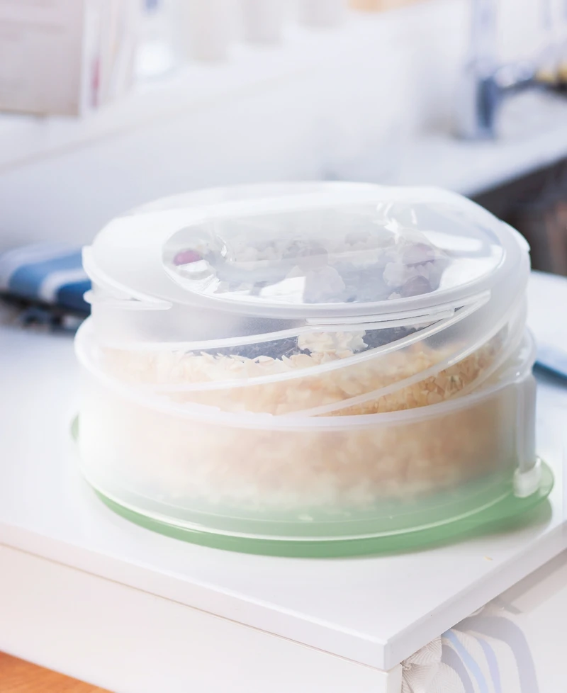 Tupperware Expandable Travel Cake Carrier