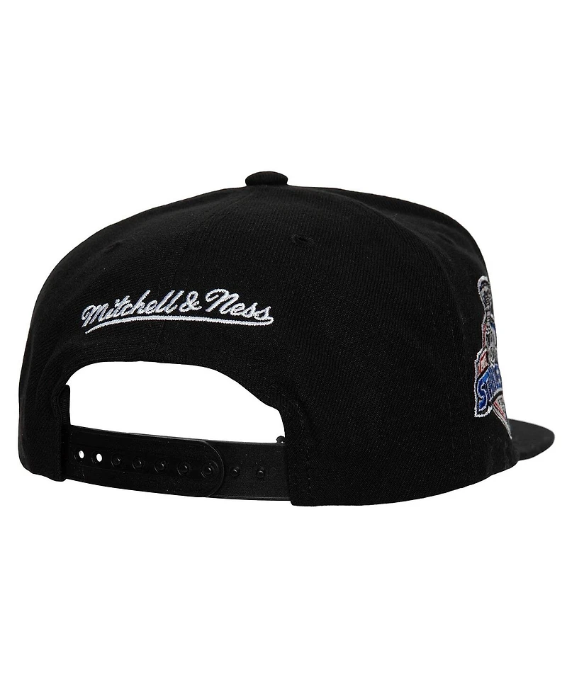 Mitchell & Ness Men's Black Anaheim Ducks Core Top Spot Snapback Hat