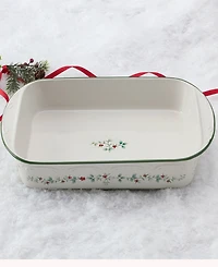 Winterberry Rectangular Baker