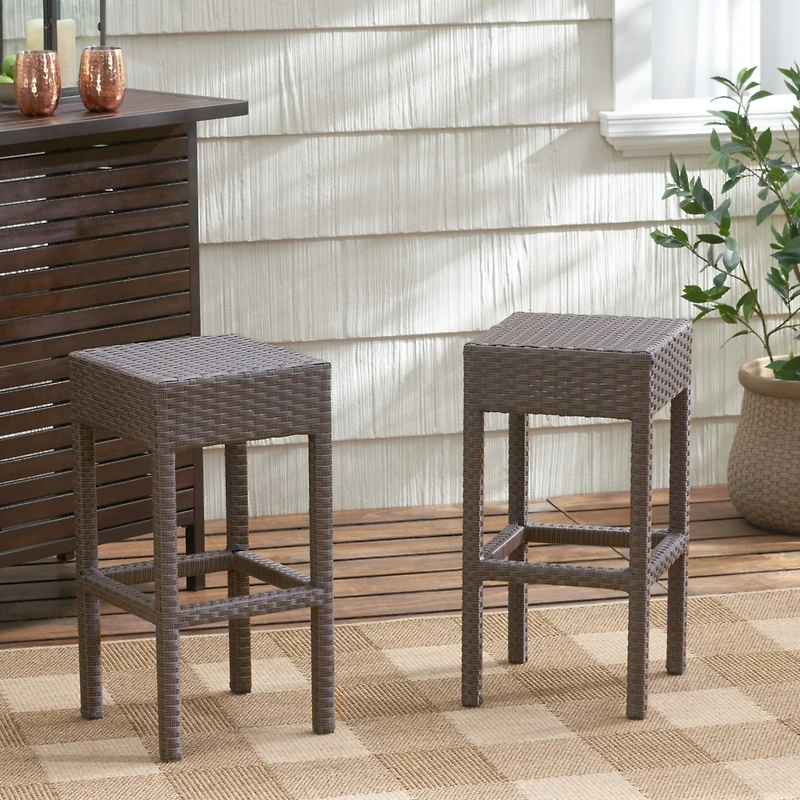 Streamdale Milton Wicker Backless Bar Stool