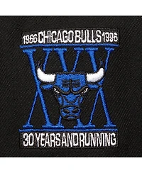 Mitchell & Ness Men's Black Chicago Bulls Core Xi Snapback Hat