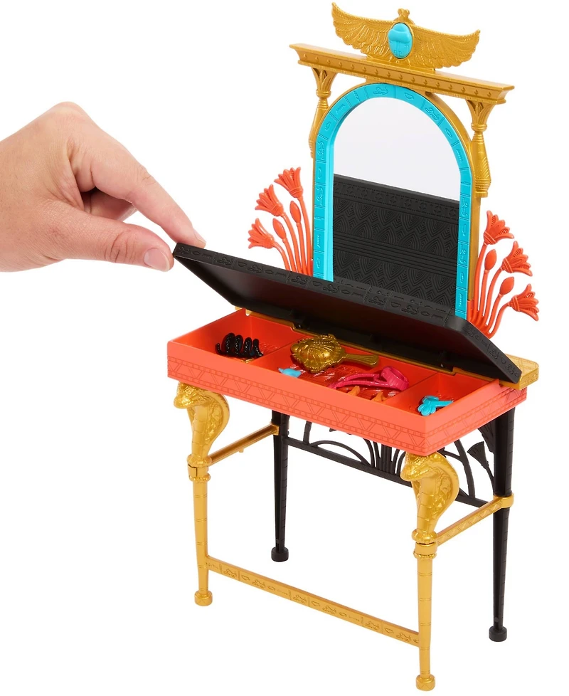 Monster High Cleo De Nile Self-Scare Day Doll and Playset