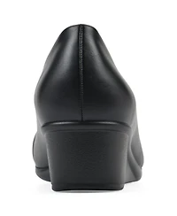 Cliffs by White Mountain Women's Bolivia Cap Toe Wedge Pumps