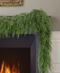 Puleo Artificial Garland 9 ft. x 10 Inch