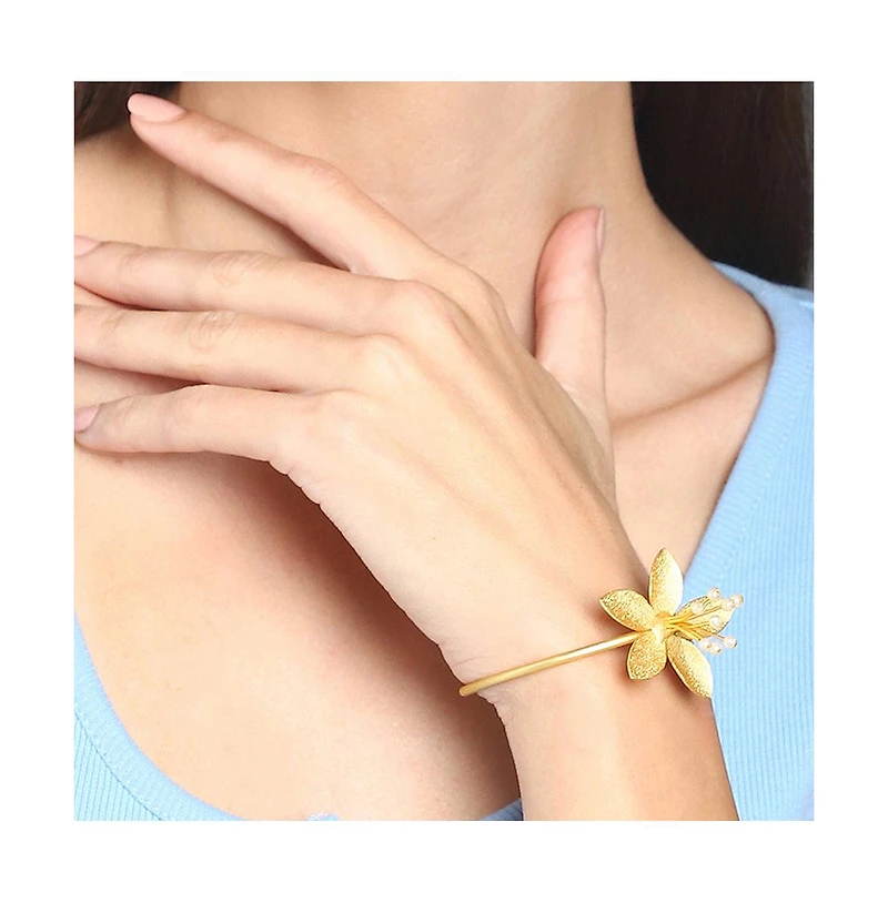 Sohi Women's Flower Statement Bracelet