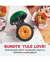 Dash Mini Wreath Bundt Cake Maker