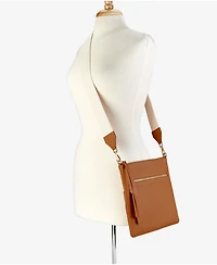 GiGi New York Kit Leather Messenger Bag