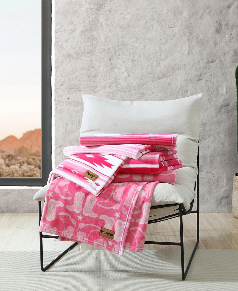 Wrangler Ultra Soft Plush Fleece Throw, 50" x 60"