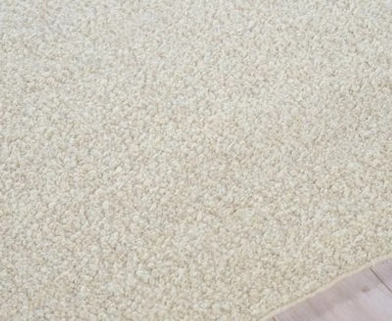 Exquisite Rugs Ferretti 5752 Rug Collection